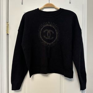 Chanel uniform black gold sweater M